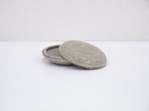 作家物　彫三島香合